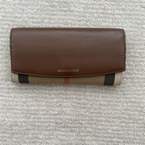 green burberry wallet|Burberry haymarket wallet.